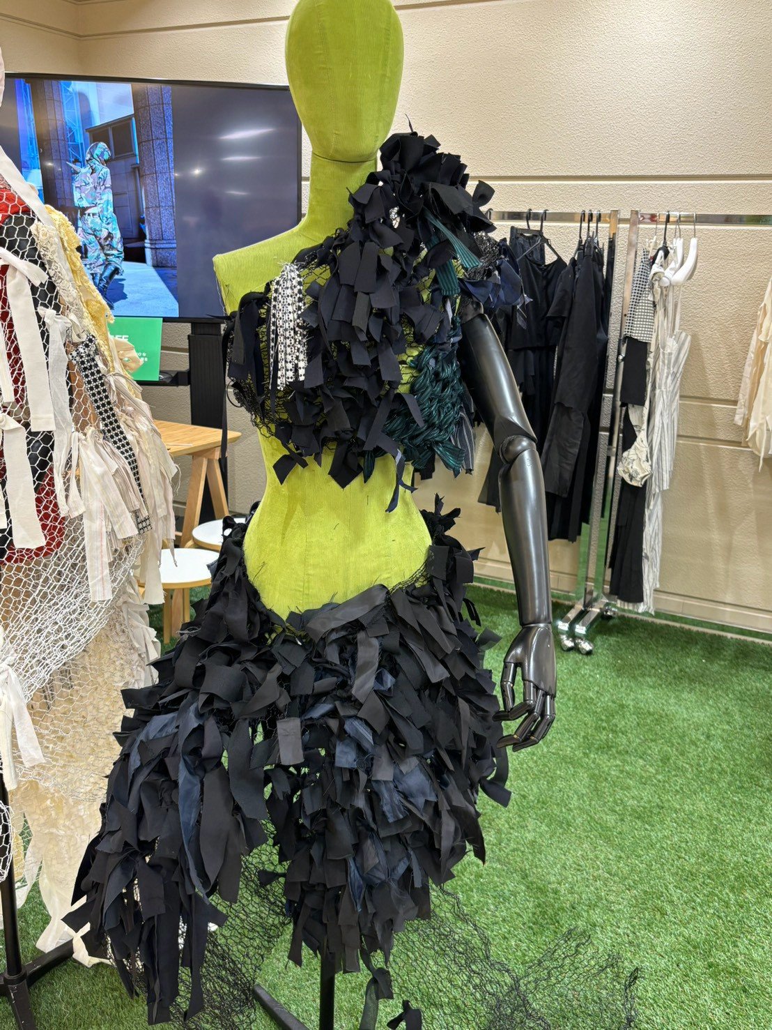 RE:CREATE AWARD SAPPORO 2026 — みんなでつくる、ショーに出るドレス 06